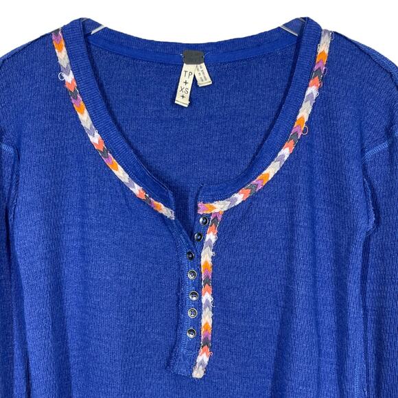 Free People Rainbow Thermal Henley Top XS Blue Long Sleeve Embroidered Boho - Picture 3 of 7